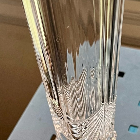 Fluted  Bud Vase with swag and‎ Drape design - Picture 6 of 8